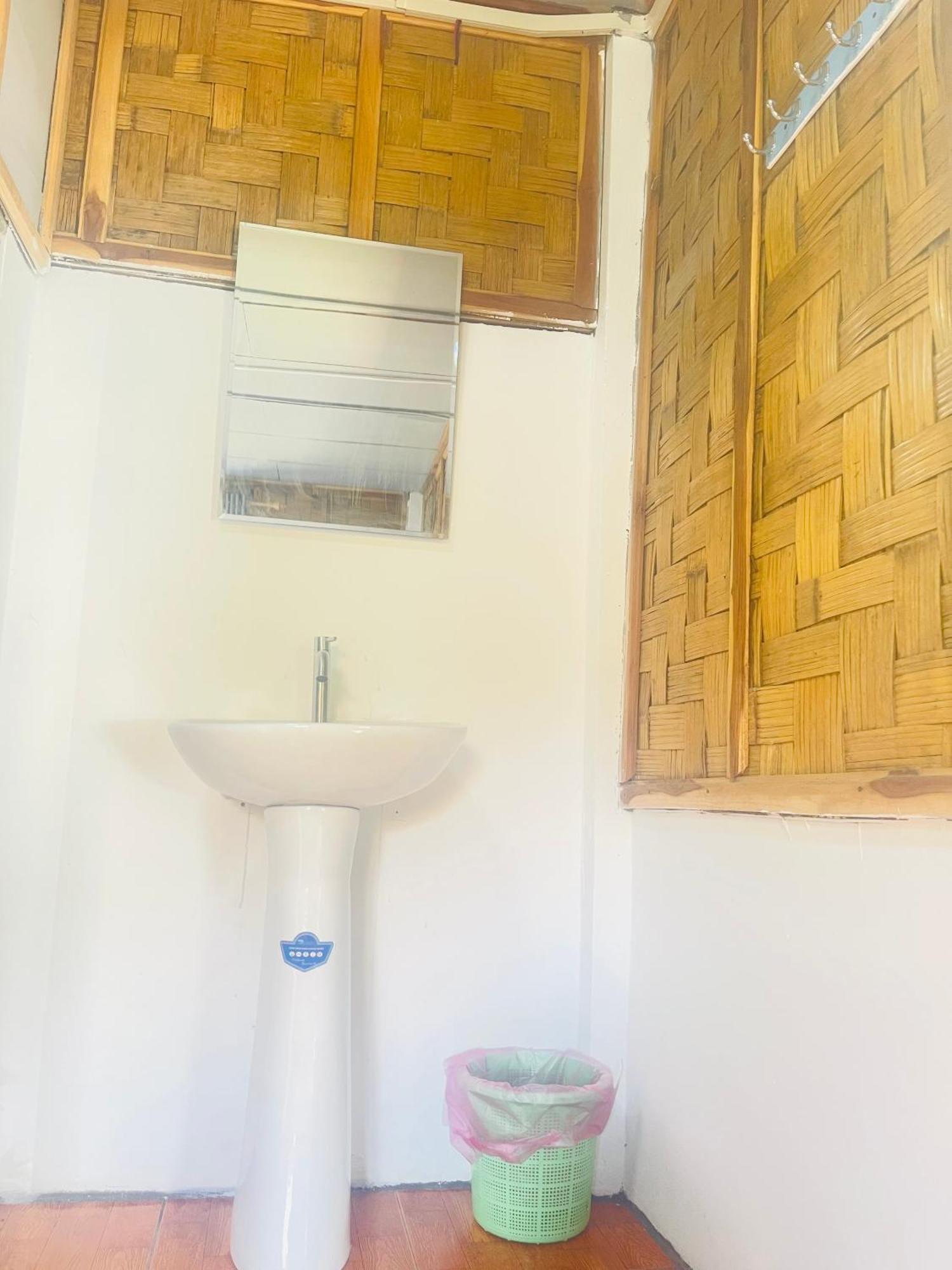 Nong Khiaw Ing Ing Mountain View Bed and Breakfast Εξωτερικό φωτογραφία