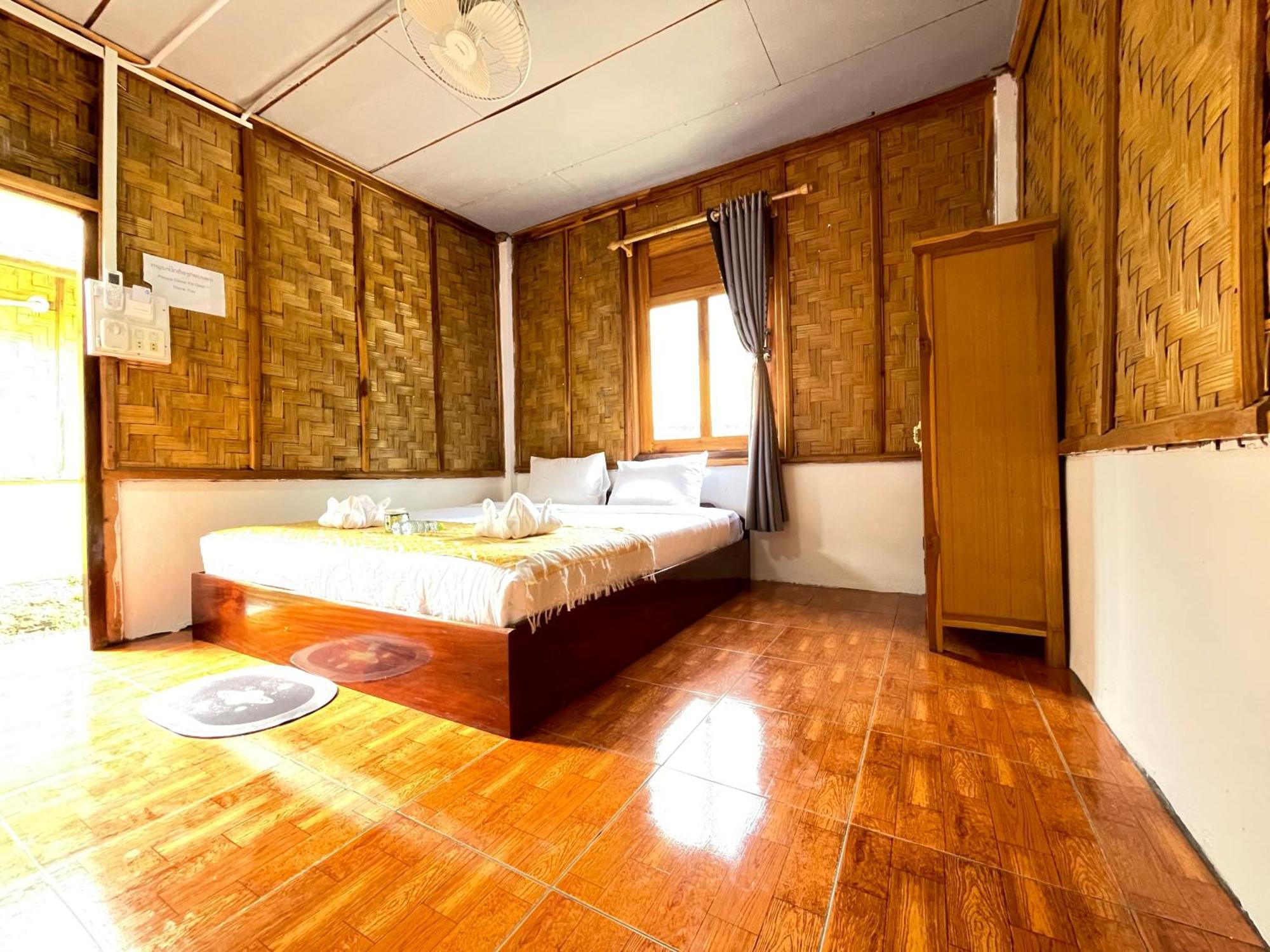 Nong Khiaw Ing Ing Mountain View Bed and Breakfast Εξωτερικό φωτογραφία